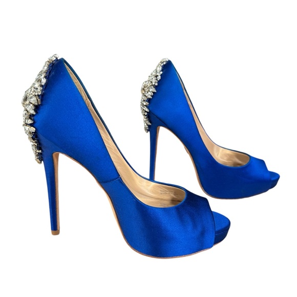 Badgley Mischka Kiara Satin Evening Pump - Picture 6 of 12